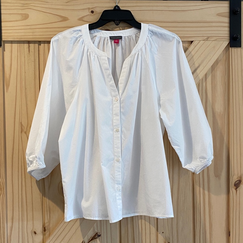 Vince Camuto White Button-Up Blouse, size L, beautiful crisp cotton